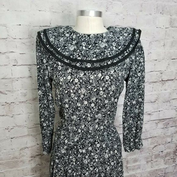 VTG 80s Nancy Johnson Black White Floral Print - Picture 3 of 9